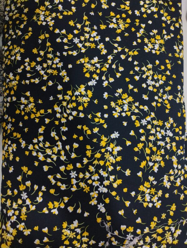 Export cotton fabric for Kurta/Kurti, Suit, Co-ord set, Night suit etc.  (190/meter)  (60'' approx width fabric)  kurta/kurti - 2 meter,  Co-ord set/Night suit - 3 meter,  All over suit - 4 meter,  Frock suit - 5 meter
